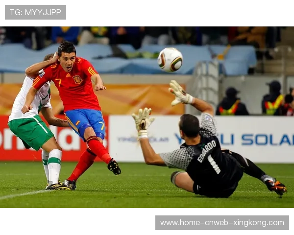 费兰托雷斯边线强行突破,巴萨前场连线流畅展现王者风范